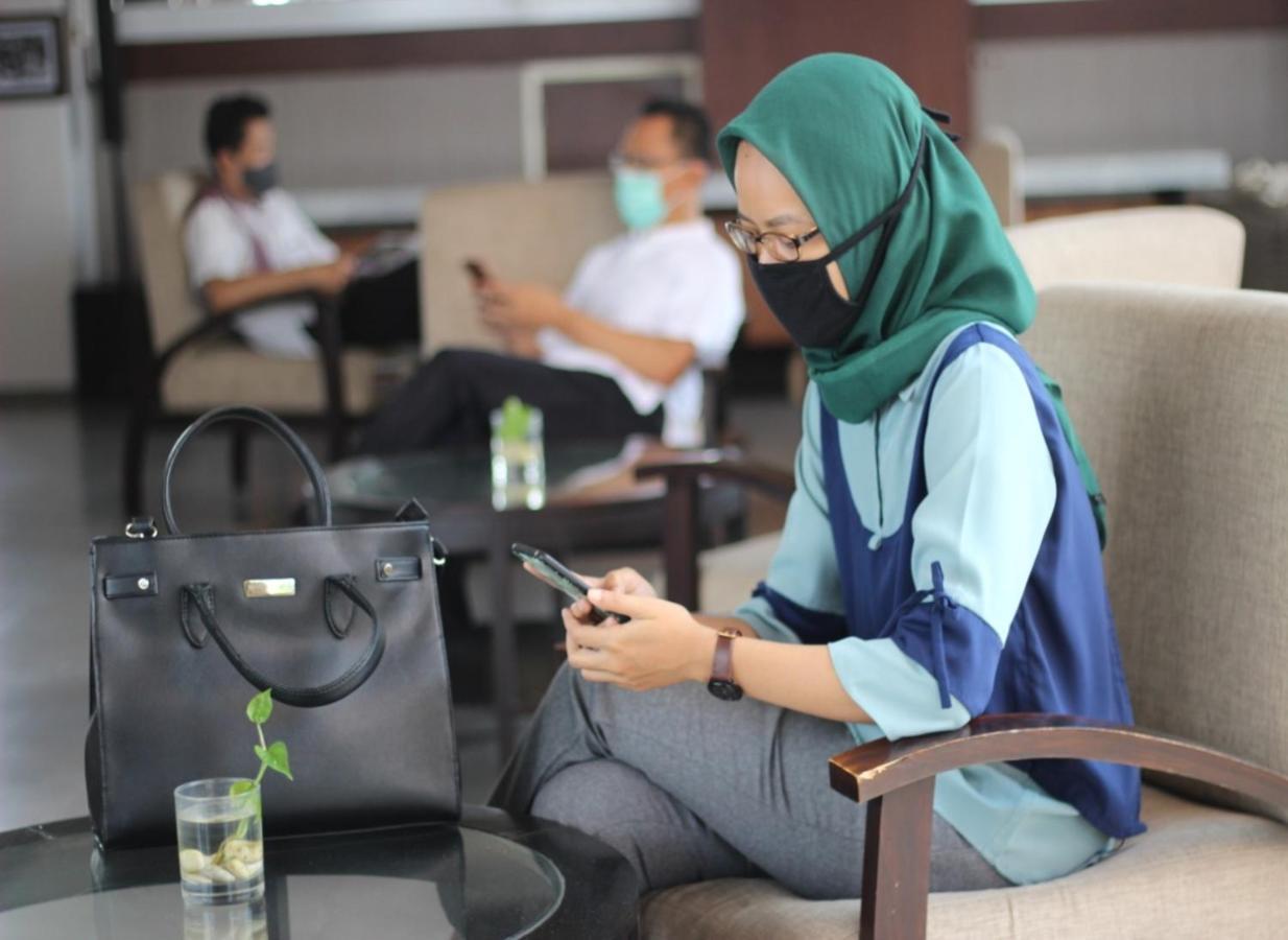 The Cube Hotel Malioboro, Azana Hotels Collection Джокьякарта Экстерьер фото