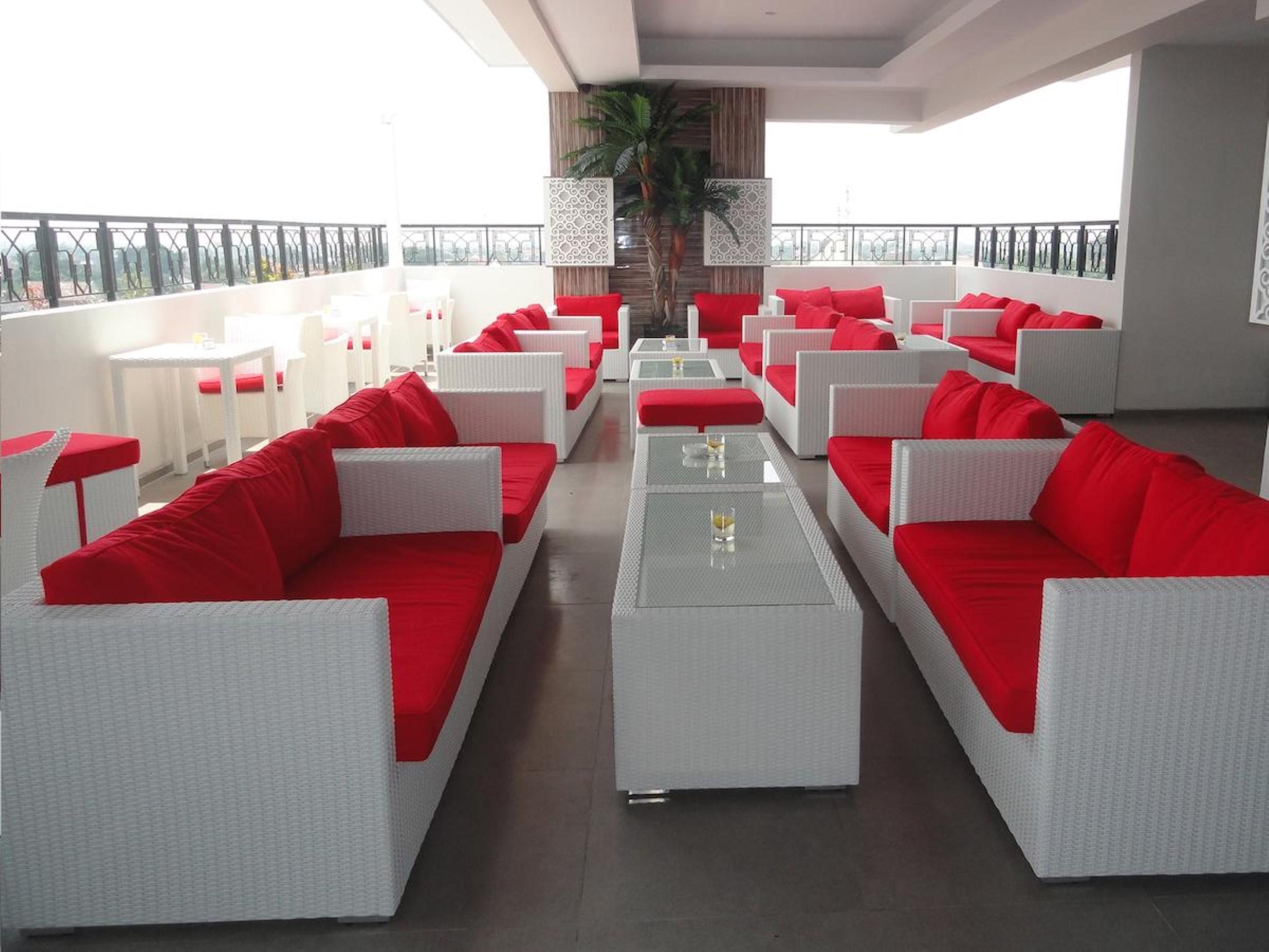 The Cube Hotel Malioboro, Azana Hotels Collection Джокьякарта Экстерьер фото